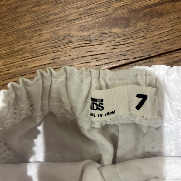 Girls White Pants - Picture 2 of 2